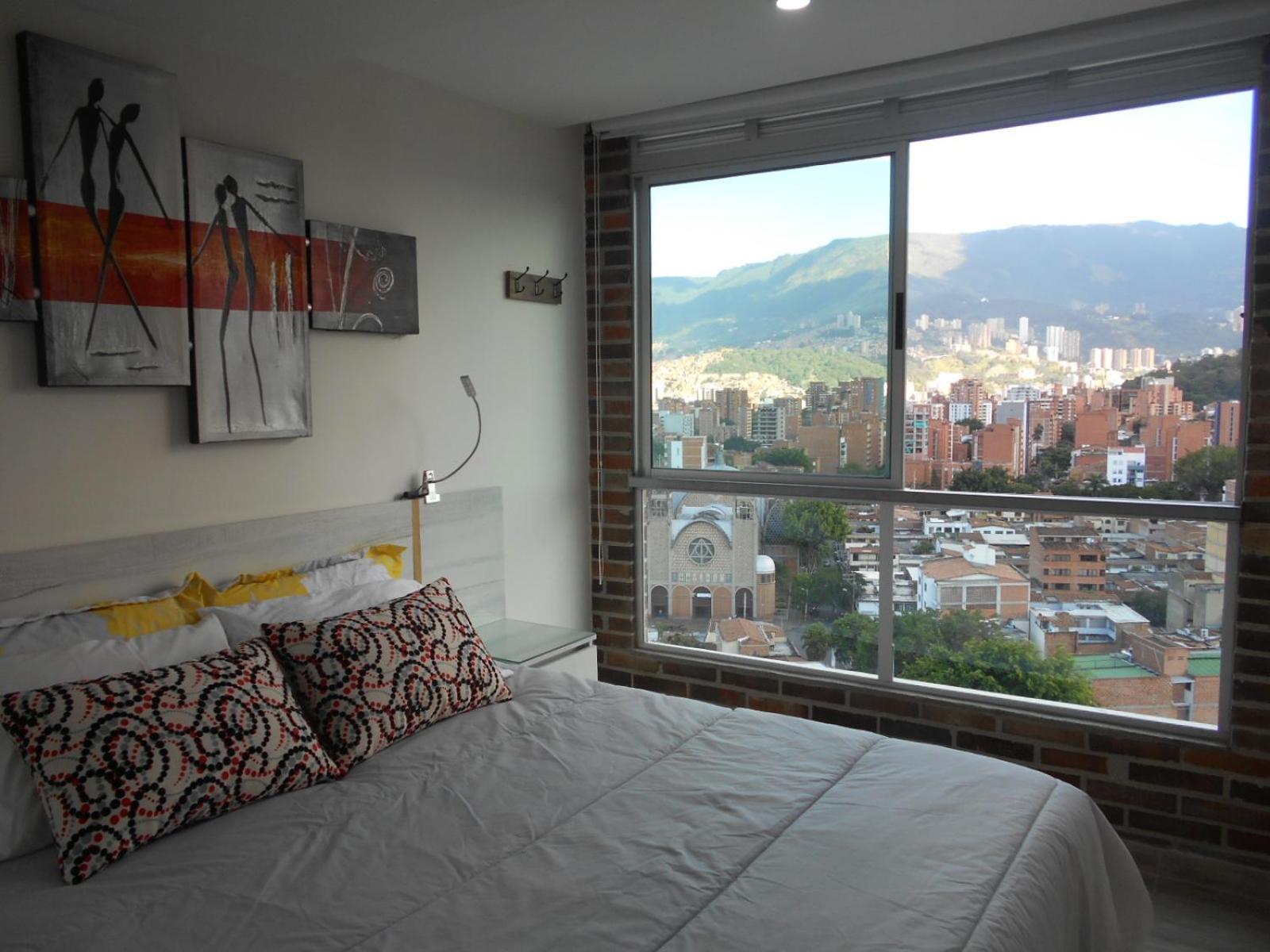 San Peter Suites ميديلين المظهر الخارجي الصورة